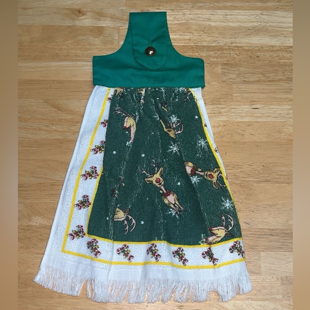 Brand 🆕 Cute Reindeer Christmas Tea Towel